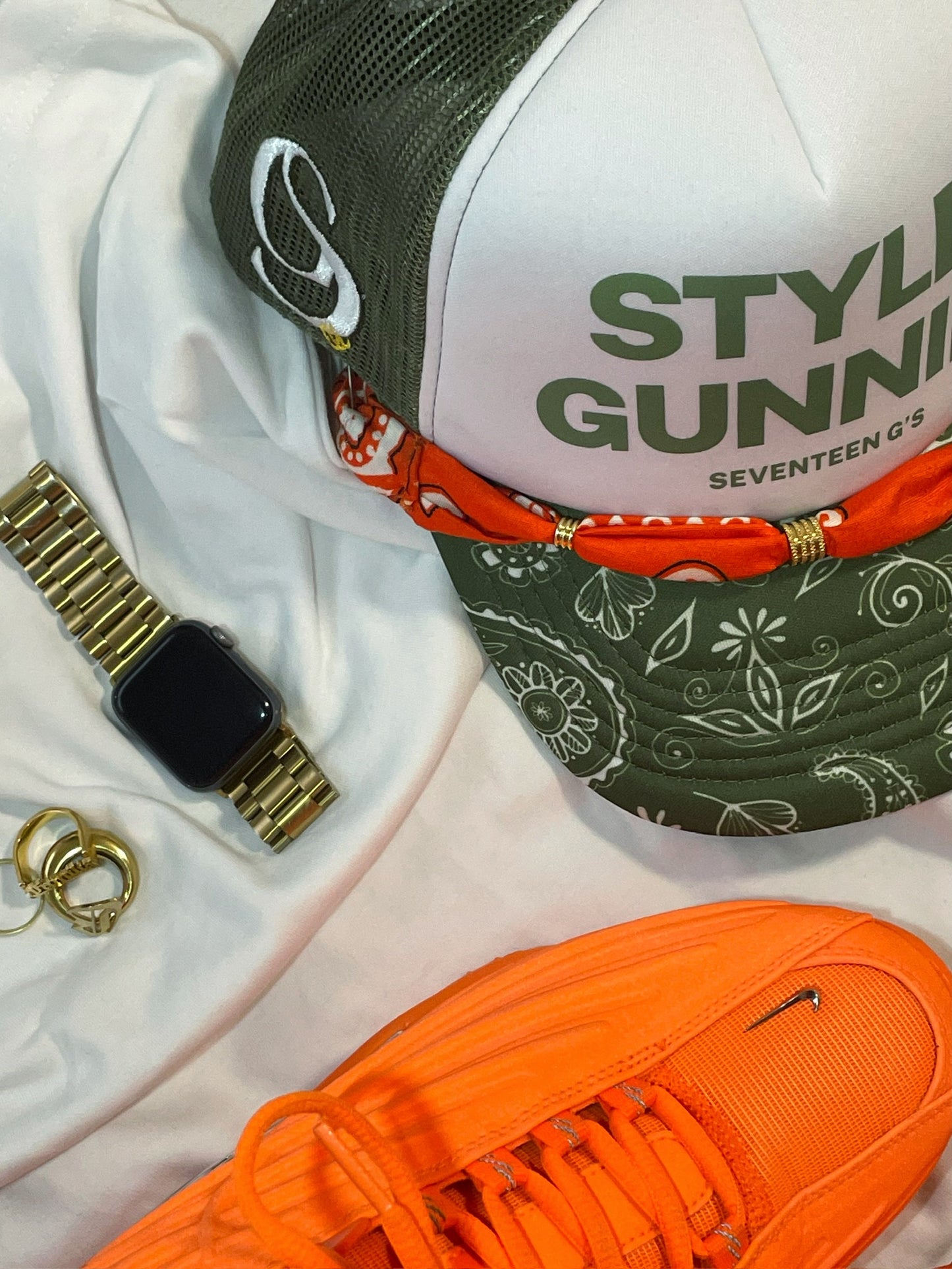 "STYLE GUNNIN'" 002