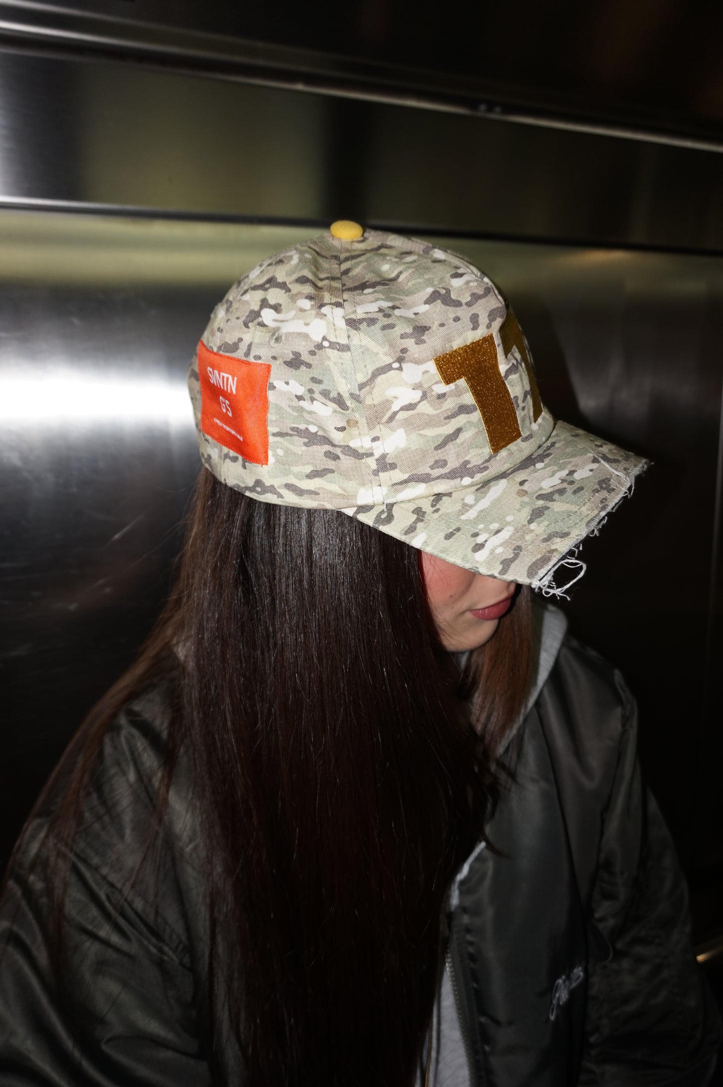 "SHIFT CAP"