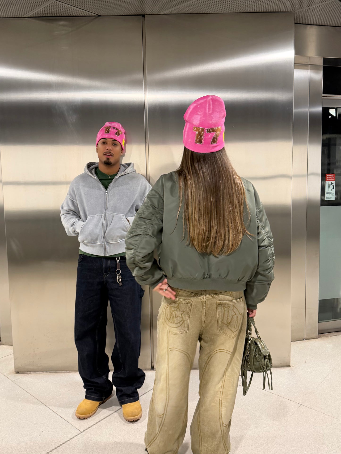 "SHIFT BEANIE"